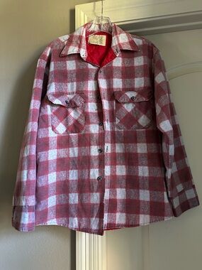 Fieldmaster Quilted Red Plaid Shacket/Shirt Medium Mens